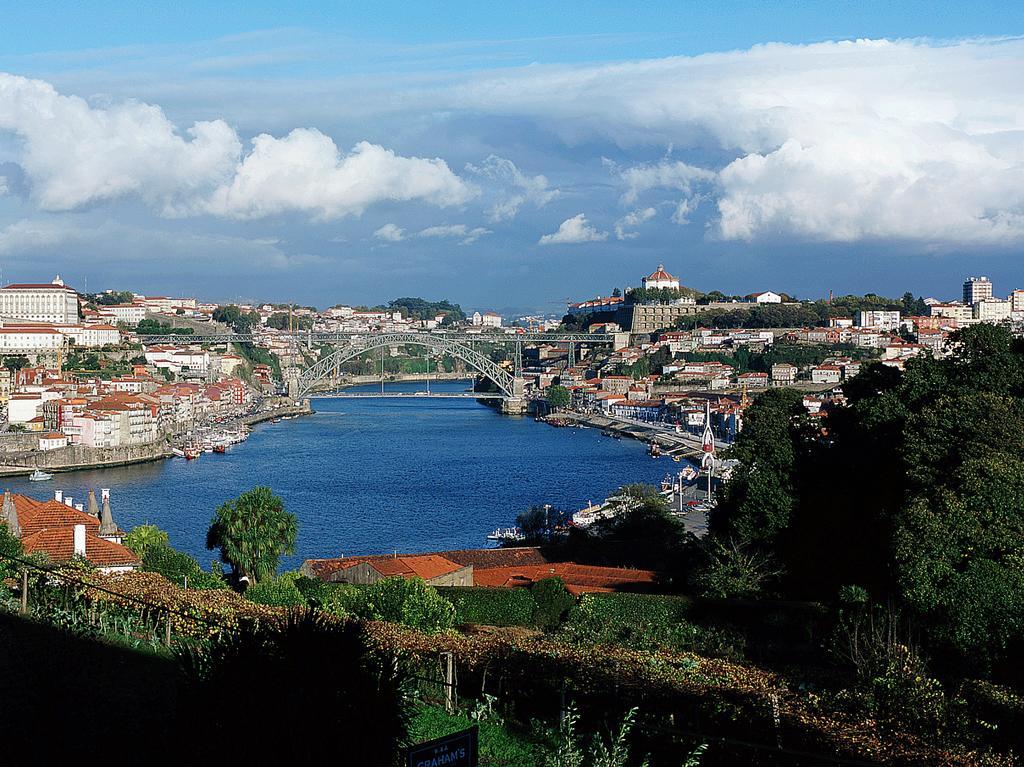 Hotel Ibis Porto Sul Europarque Santa Maria da Feira Dış mekan fotoğraf